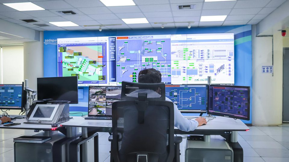How to Reduce False Alarms Without Slowing Response